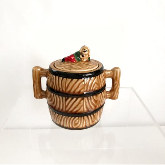 Vintage Gnome “Artpro” Creations Ceramic Container - Picture 9 of 9